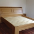 MASIVN� DUBOV� POSTEL